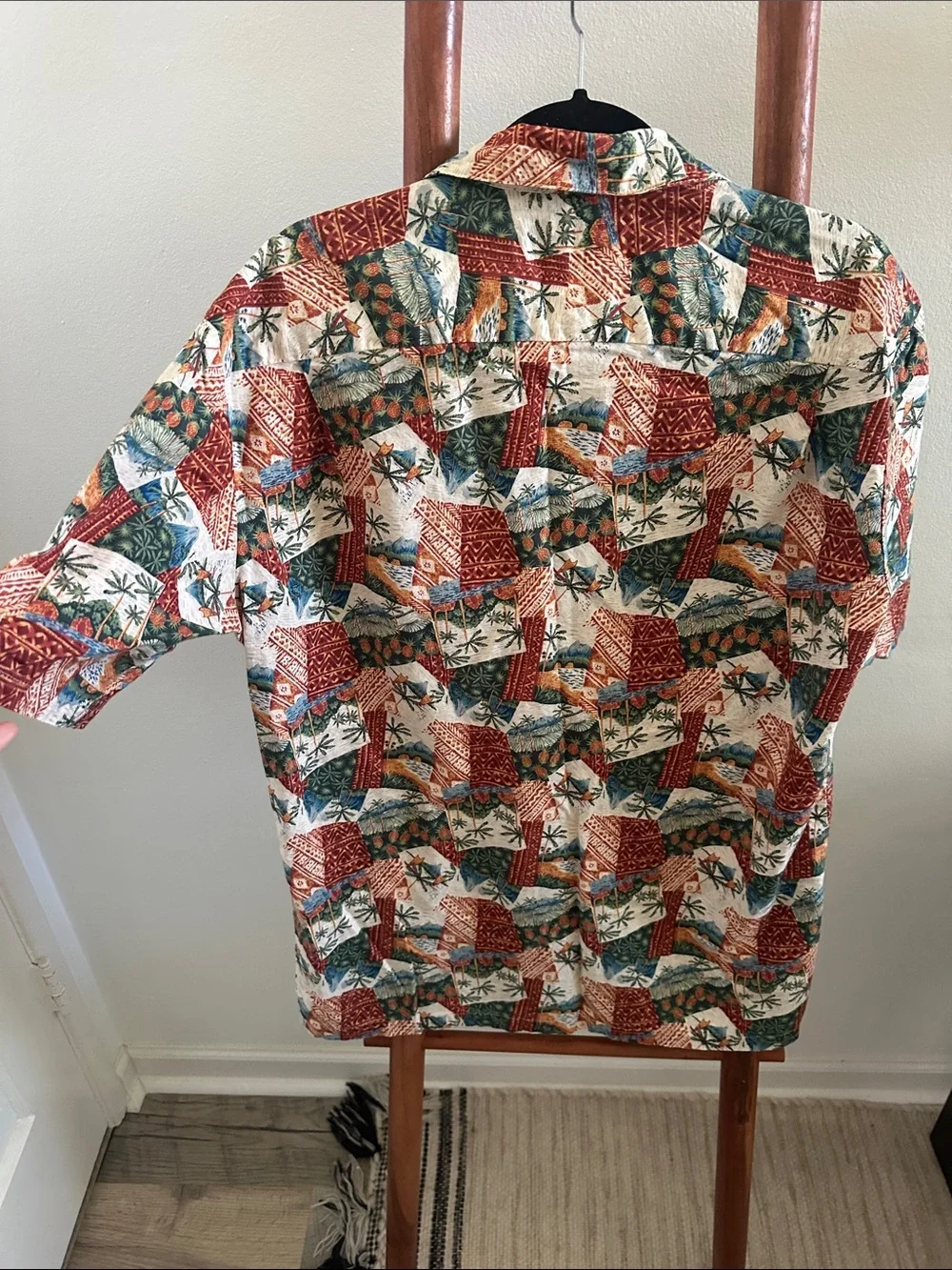 Vintage Hawaiian shirt